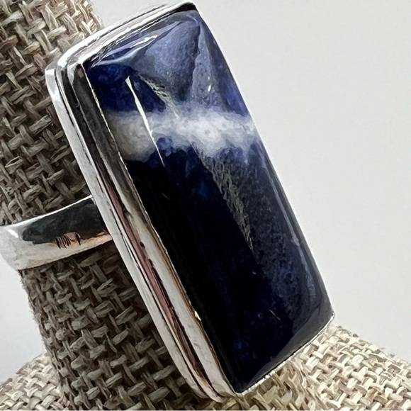 New Blue Sodalite Stone Silver Overlay Ring Size 6.75 - Picture 3 of 8